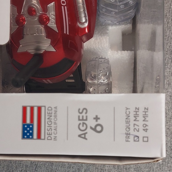 Sharper Image Thunder Tumbler Wireless Remote Control 360° Spinning Red Car NWT - Picture 11 of 13